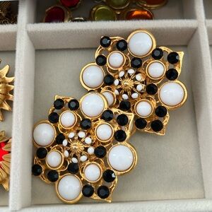 Signed Barrera Dramatic White Black Stones in Gold Statement Clip Earrings VTG